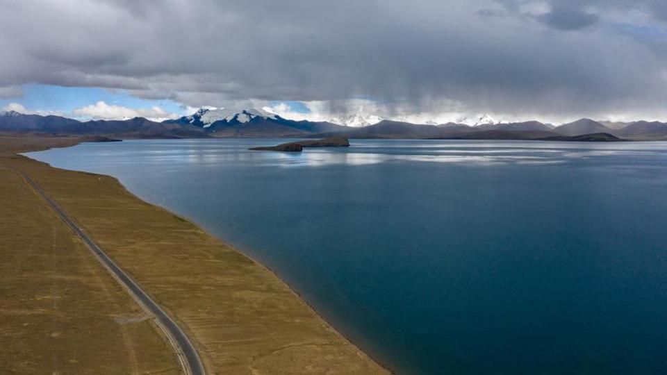 Visita el lago de agua dulce más grande del sur del Tíbet CGTN en Español