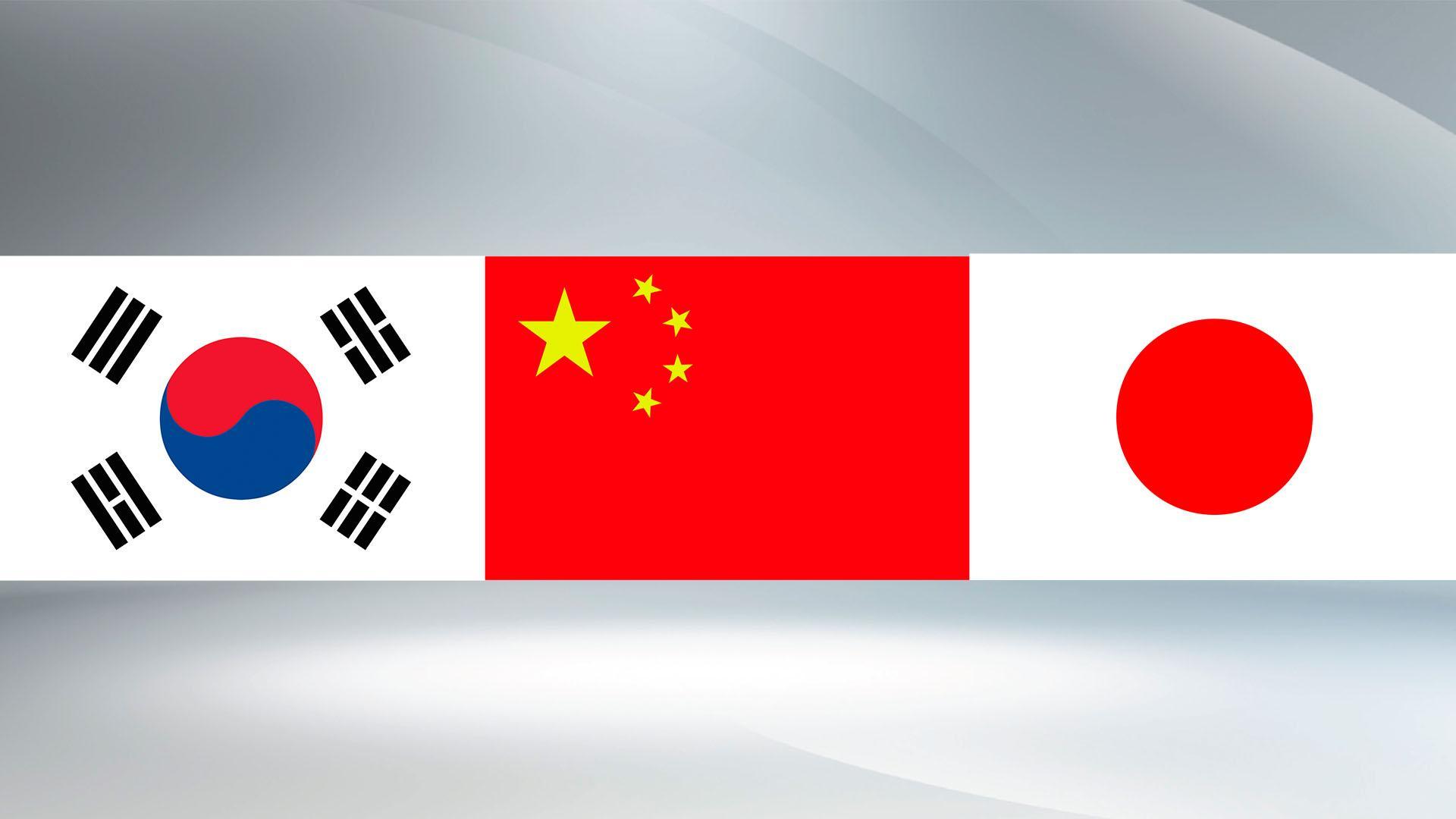 South japan. Флаг Японии и Южной Кореи и Китая. Флаги Японии Китая и Кореи. Японский китайский флаги. Япония и Корея.